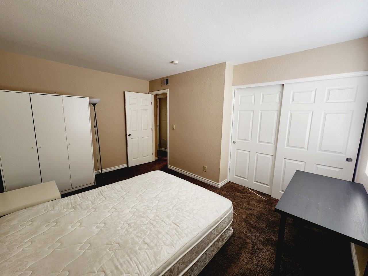 5405 Indian River Dr #1 - Photo 5 of 15