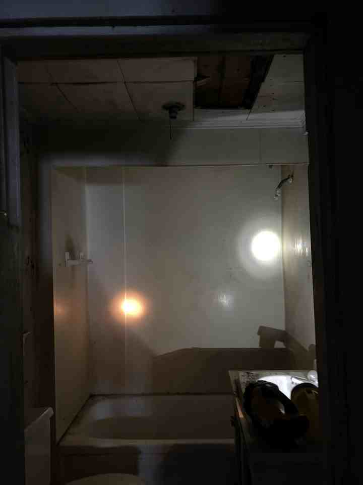 210 Wayne Ave - Photo 2 of 33