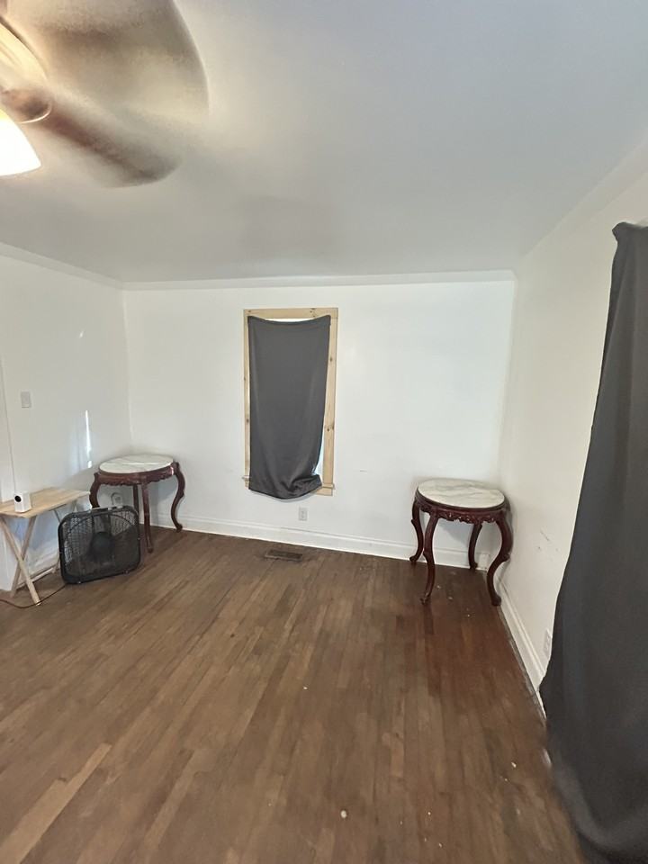 231 N 3rd St - Photo 2 of 22