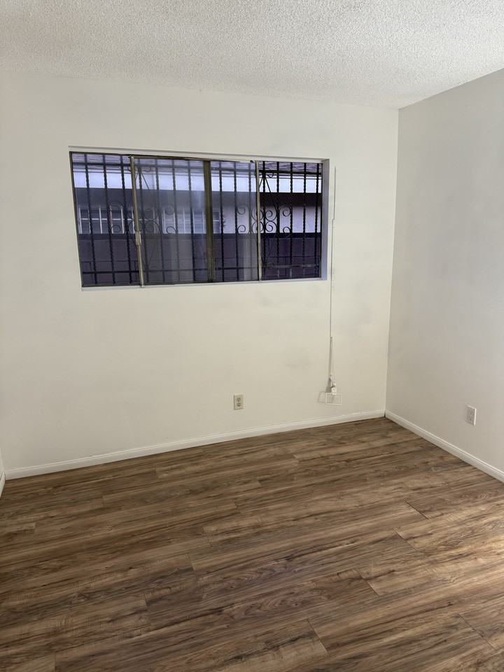 9039 Telfair Ave #NA - Photo 5 of 5