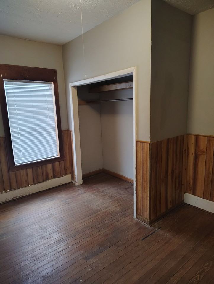 3220 N 24th St #0 - Photo 6 of 27