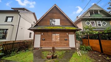 featured image of 1148 13th Ave E #1148