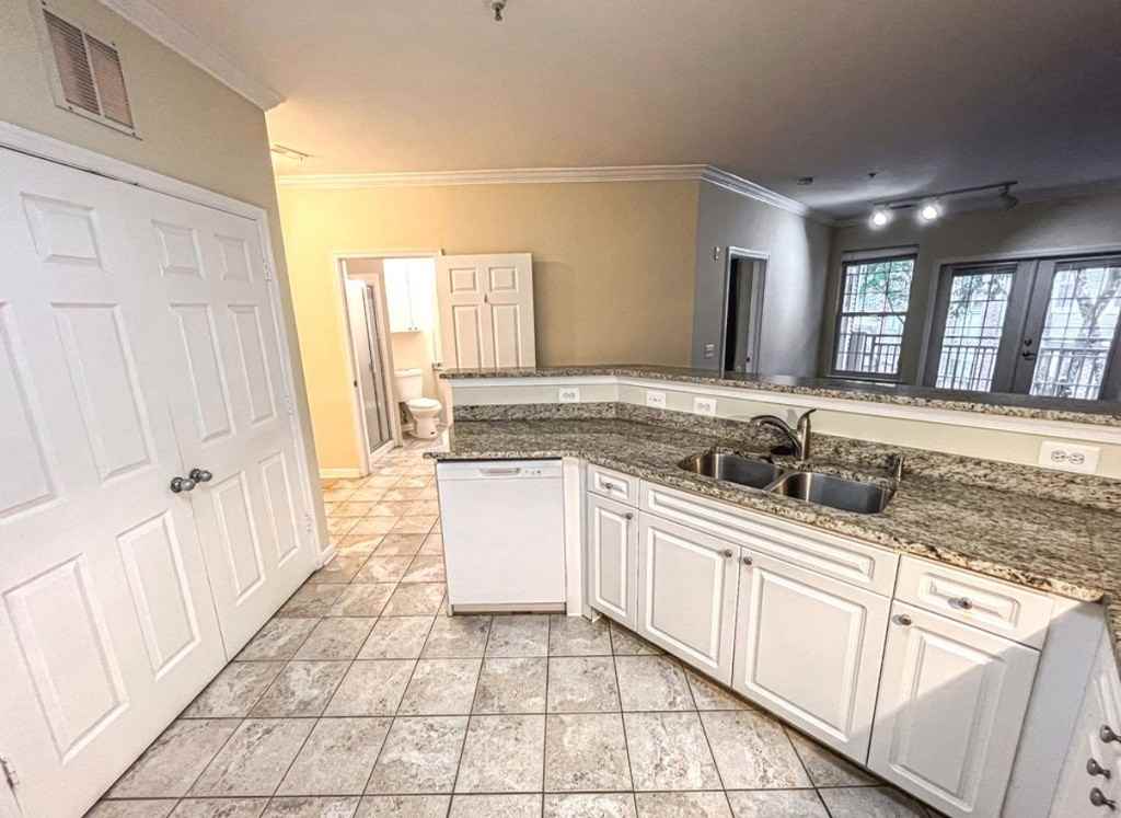 3015 Nicosh Cir Unit 2201 - Photo 7 of 14