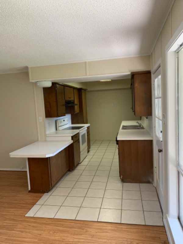 1809 Cedar Park - Photo 7 of 7