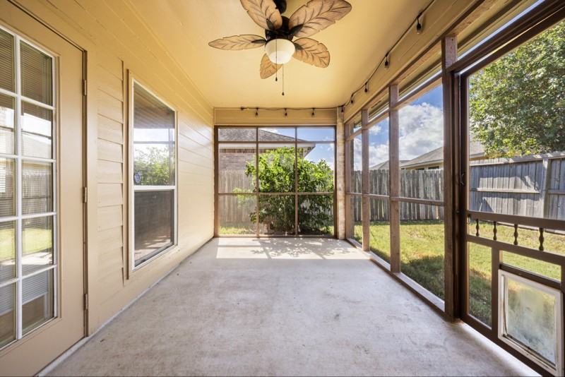 2529 Windrose Dr - Photo 3 of 27