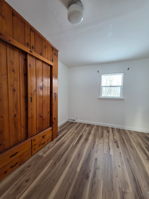 1729 N Keystone Rd - Photo 2 of 14