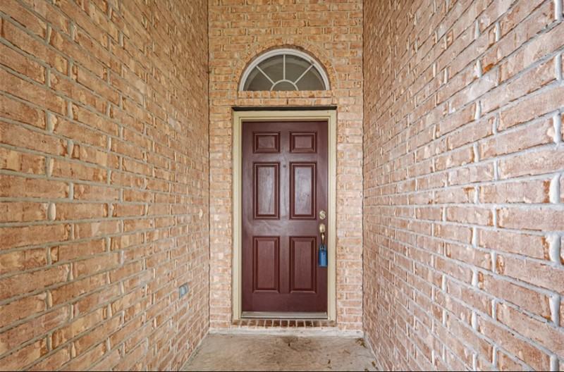 7411 Jacobs Well Dr - Photo 3 of 20