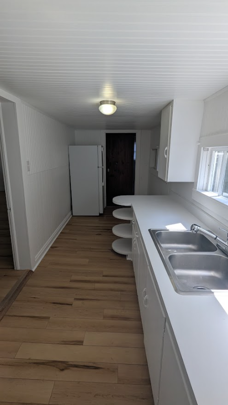 112 E Orange Ave - Photo 4 of 20