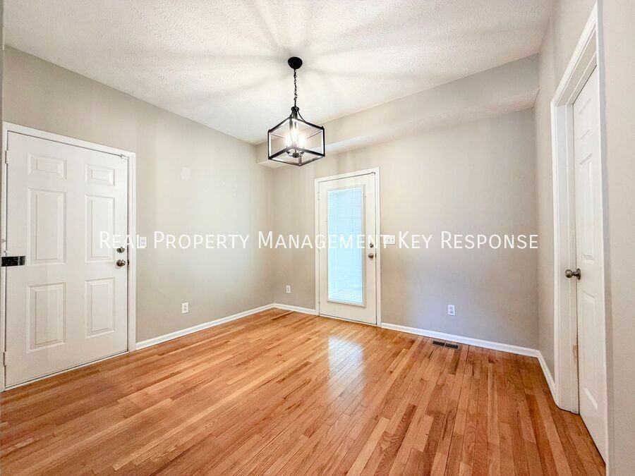 1508 Beaus Way - Photo 6 of 20