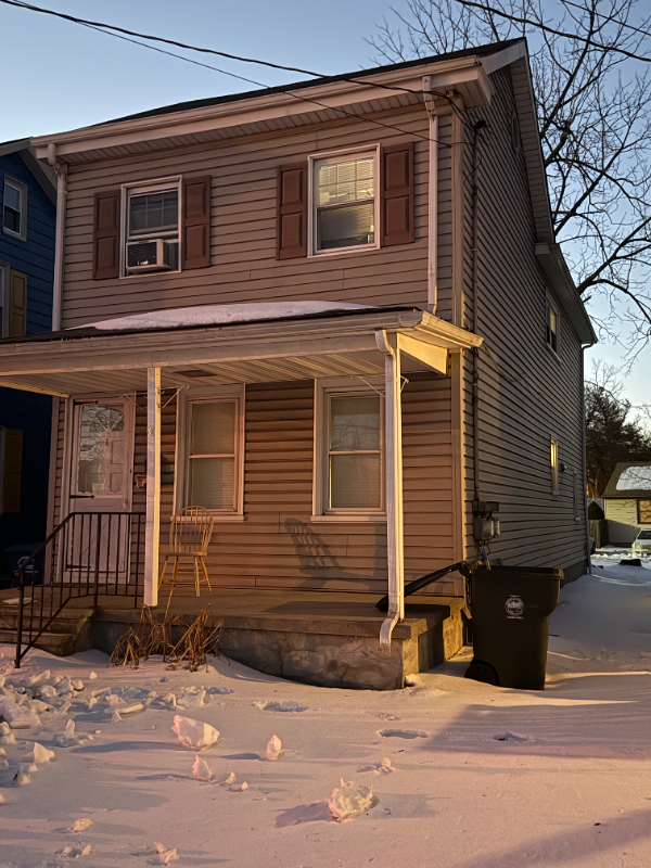 506 Broad St - Photo 2 of 12