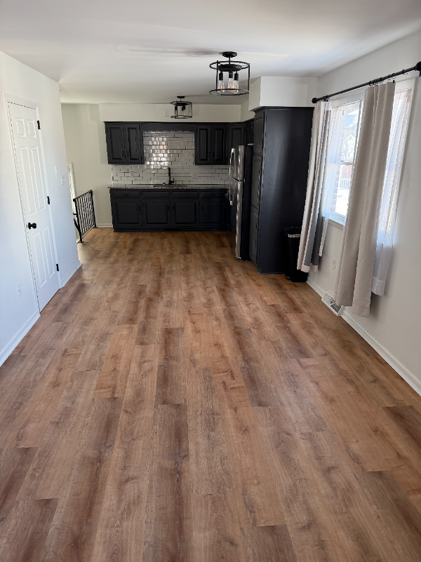 20 S Chestnut St - Photo 3 of 16