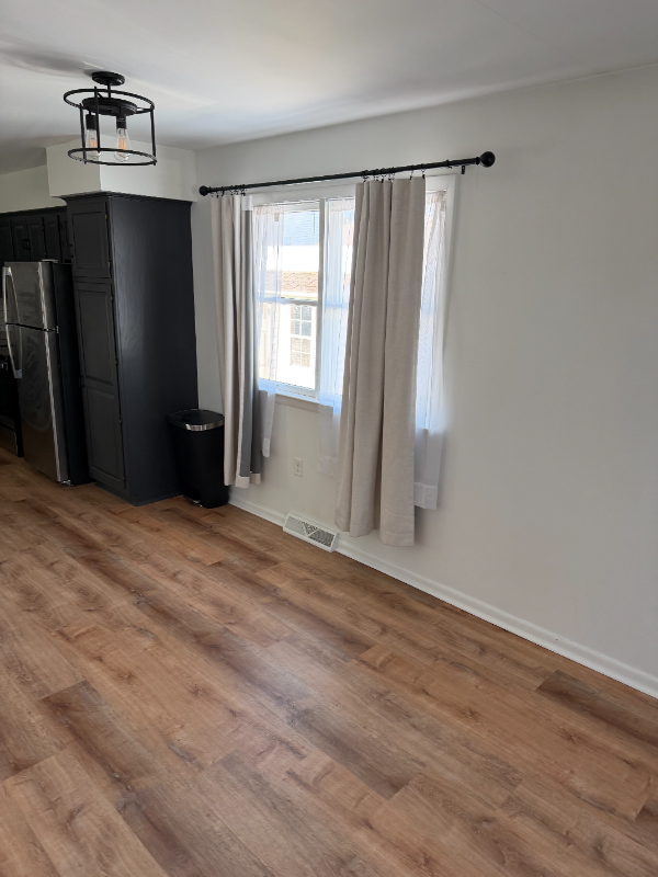 20 S Chestnut St - Photo 5 of 16