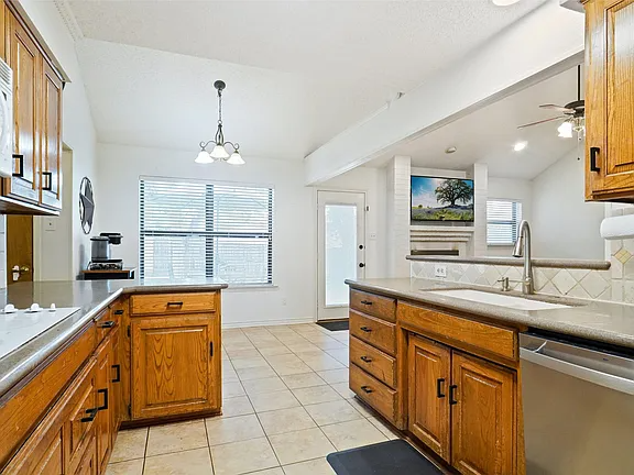 1000 Forest Trail Ct - Photo 5 of 20