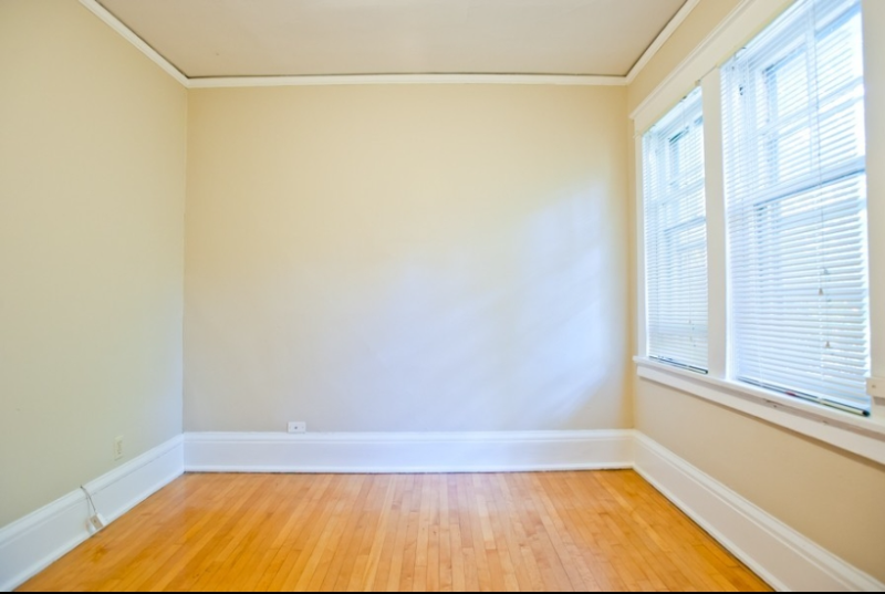 3000 N Oakland Ave #8 - Photo 5 of 10