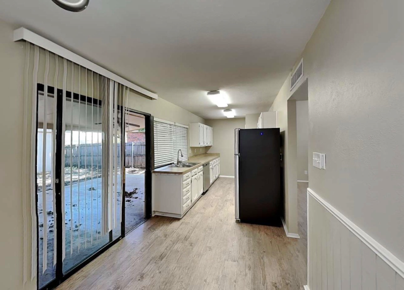 1477 Coffeyville Trl - Photo 3 of 10