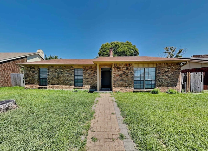 1477 Coffeyville Trl - Photo 4 of 10