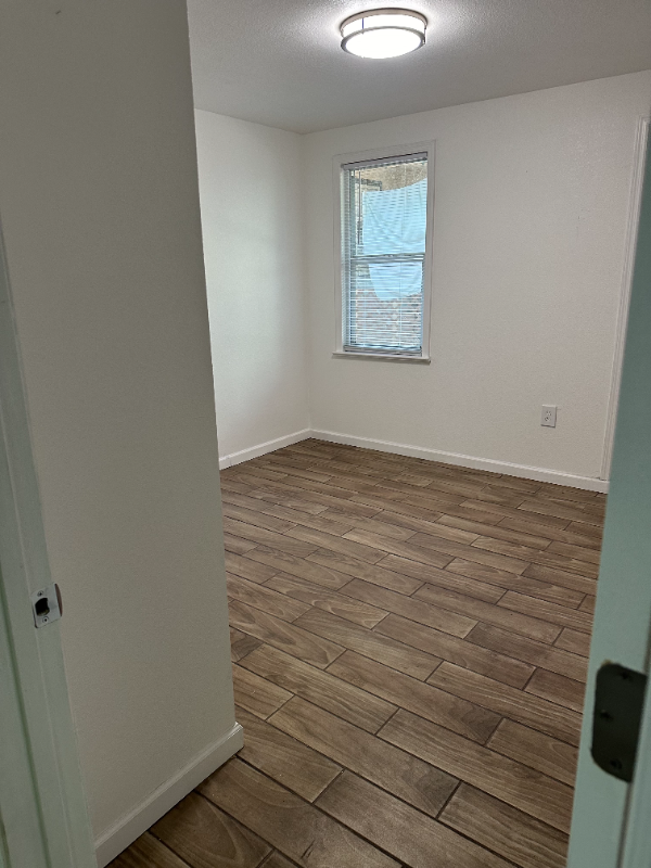 1025 Michigan Dr W #1 - Photo 7 of 7