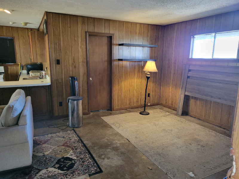 221 Red Bird Ln - Photo 2 of 7