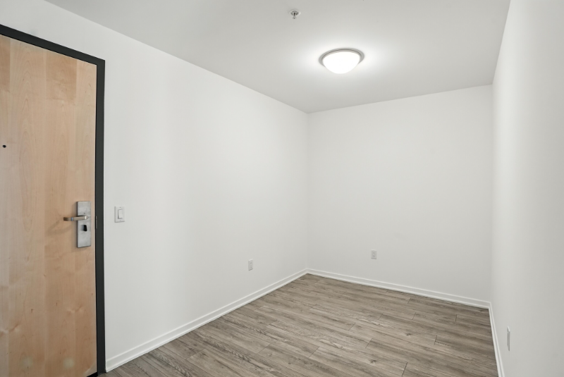 1422 S Indiana Ave - Photo 7 of 16