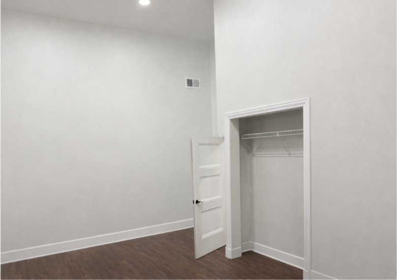 2501 S Whipple St #1 - Photo 2 of 3