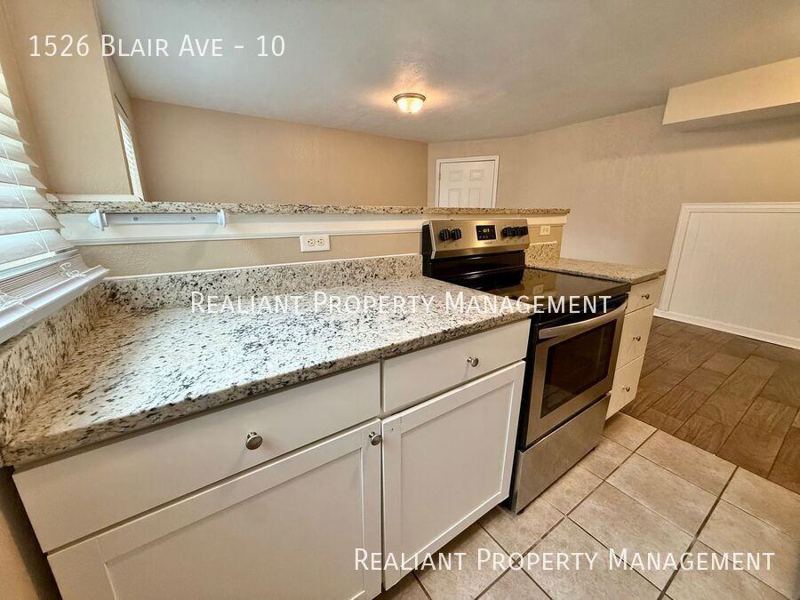 1526 Blair Ave #10 - Photo 6 of 9