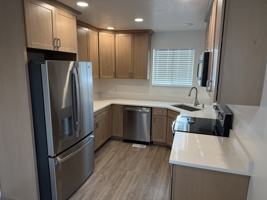 featured image of 1796 E Gunderson Ln