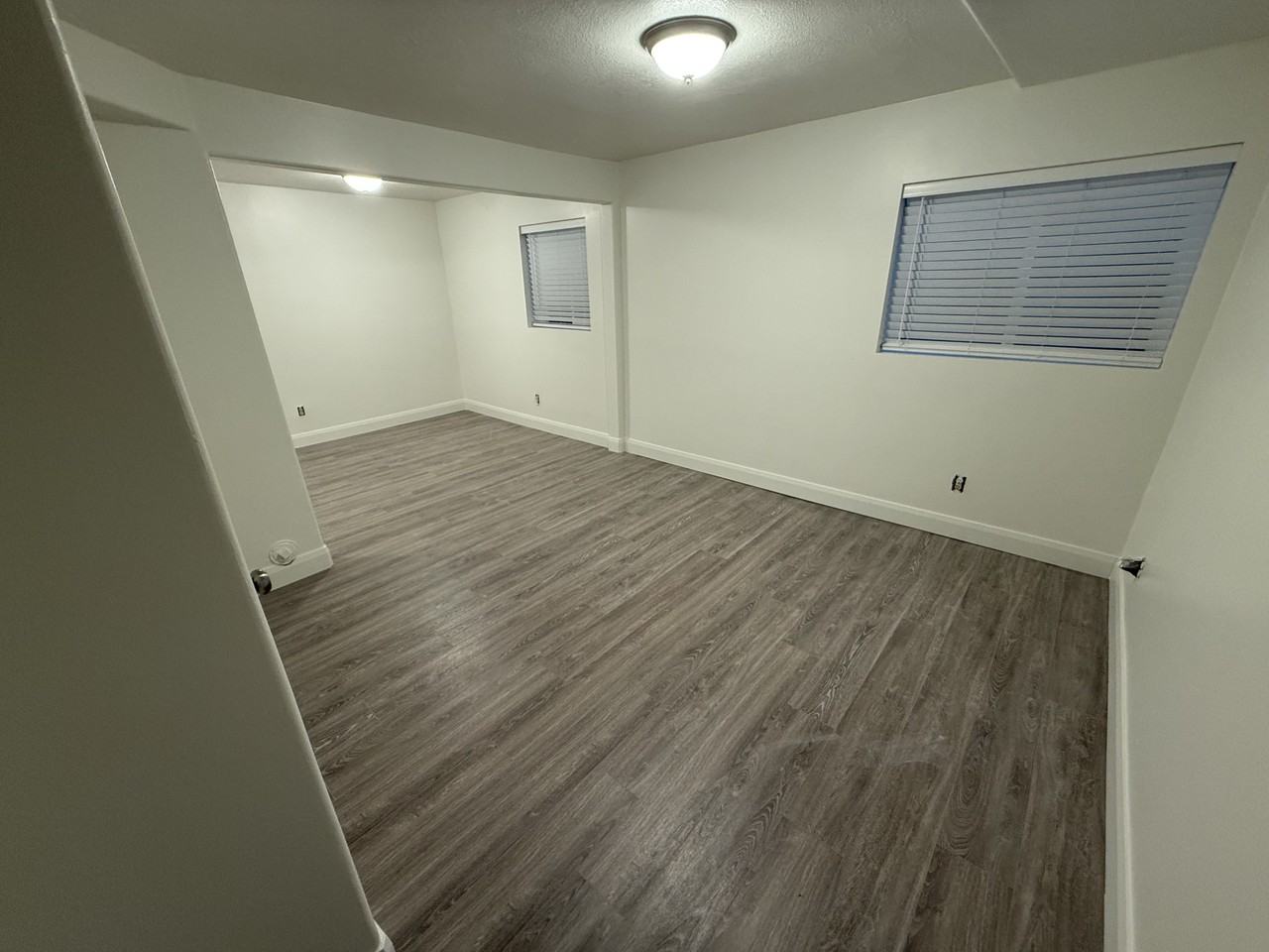 1796 E Gunderson Ln - Photo 5 of 7