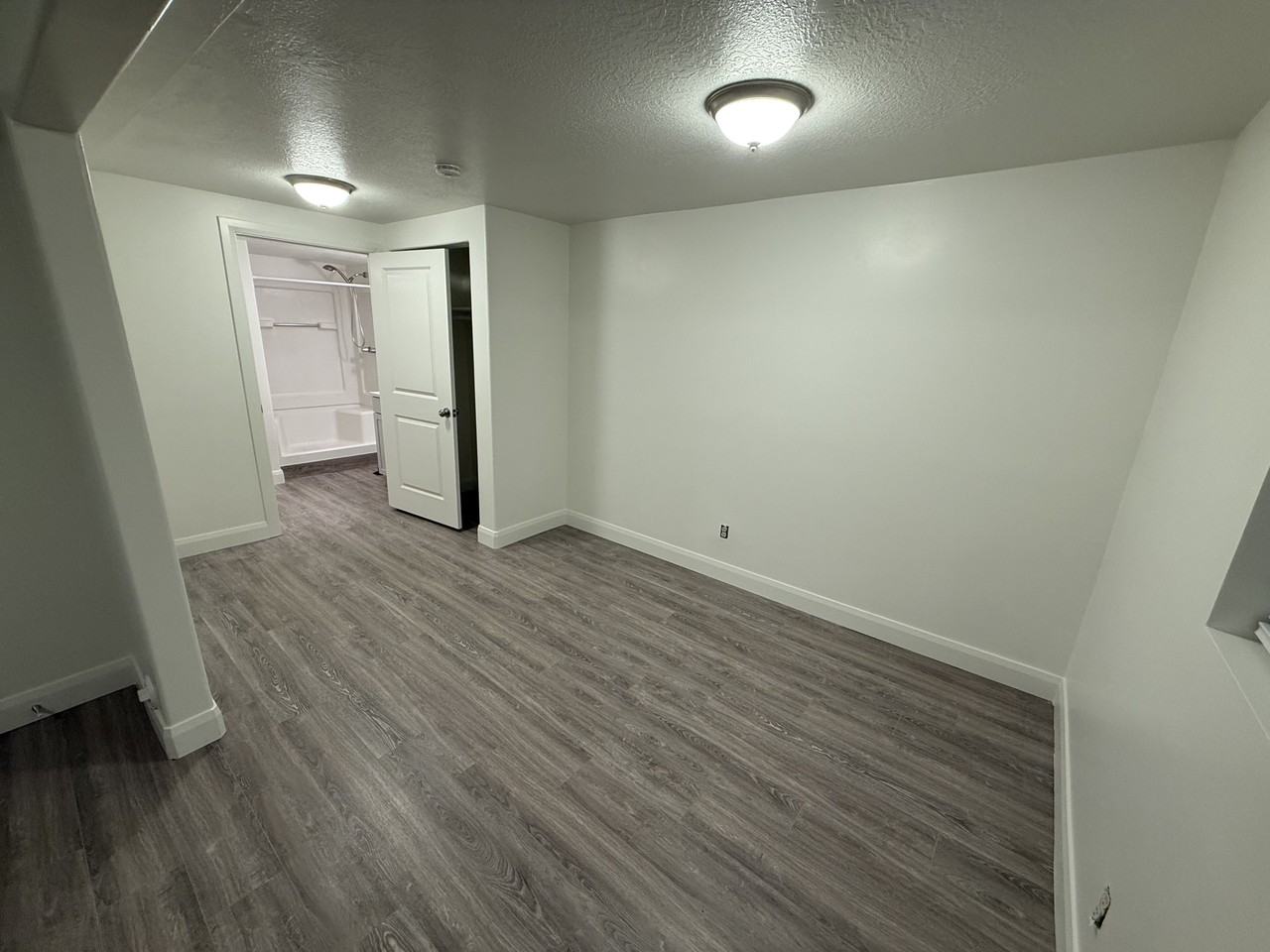 1796 E Gunderson Ln - Photo 6 of 7