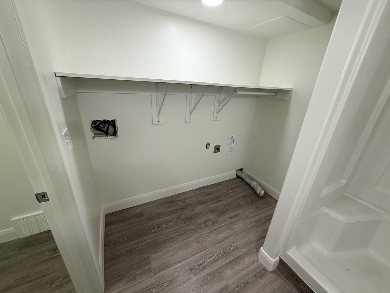 1796 E Gunderson Ln - Photo 7 of 7