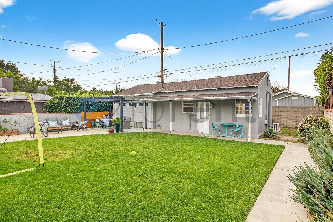 1113 N Sparks St - Photo 2 of 15