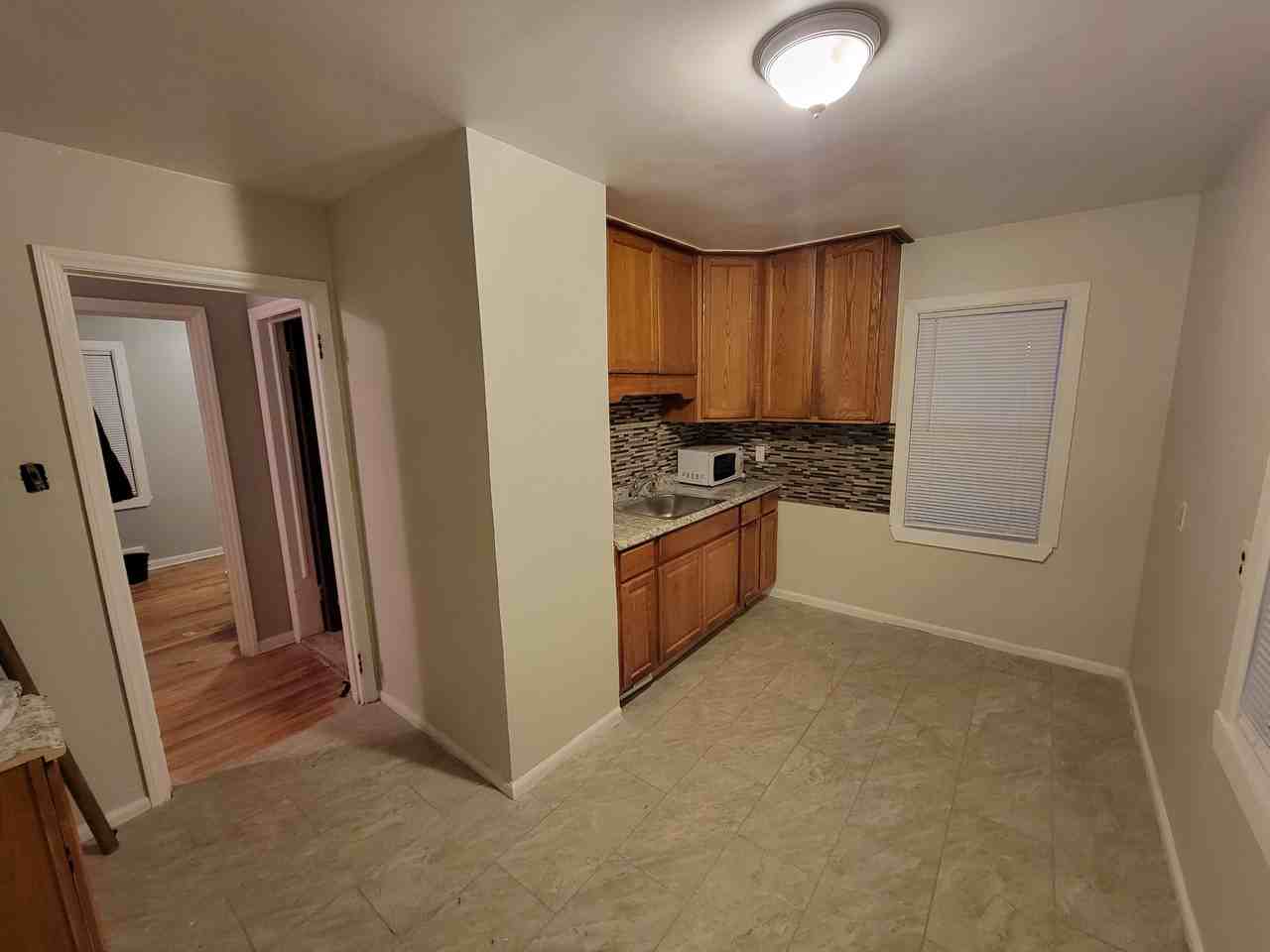 18629 Fleming St - Photo 7 of 12