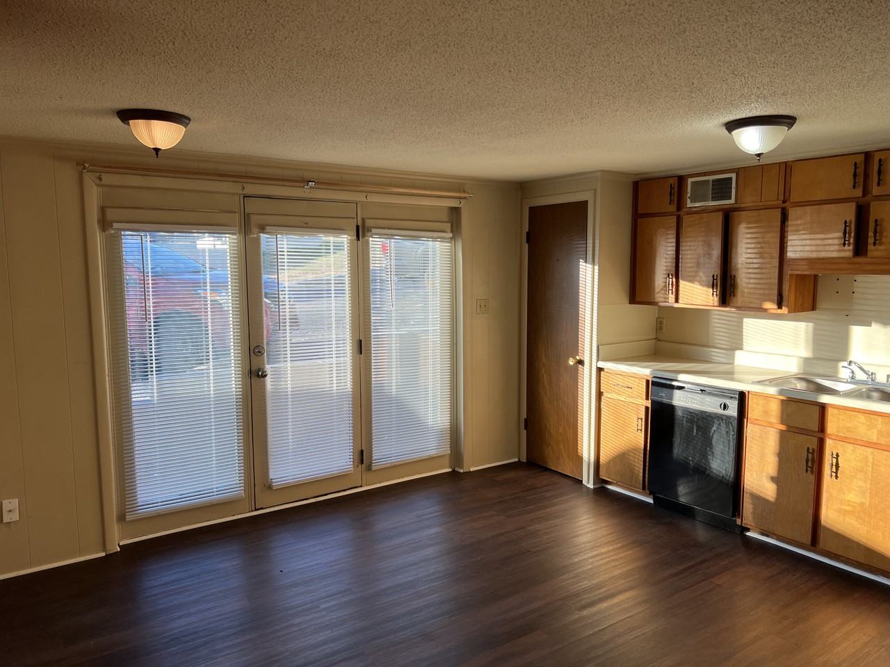 110 Lyon St #102 - Photo 2 of 14