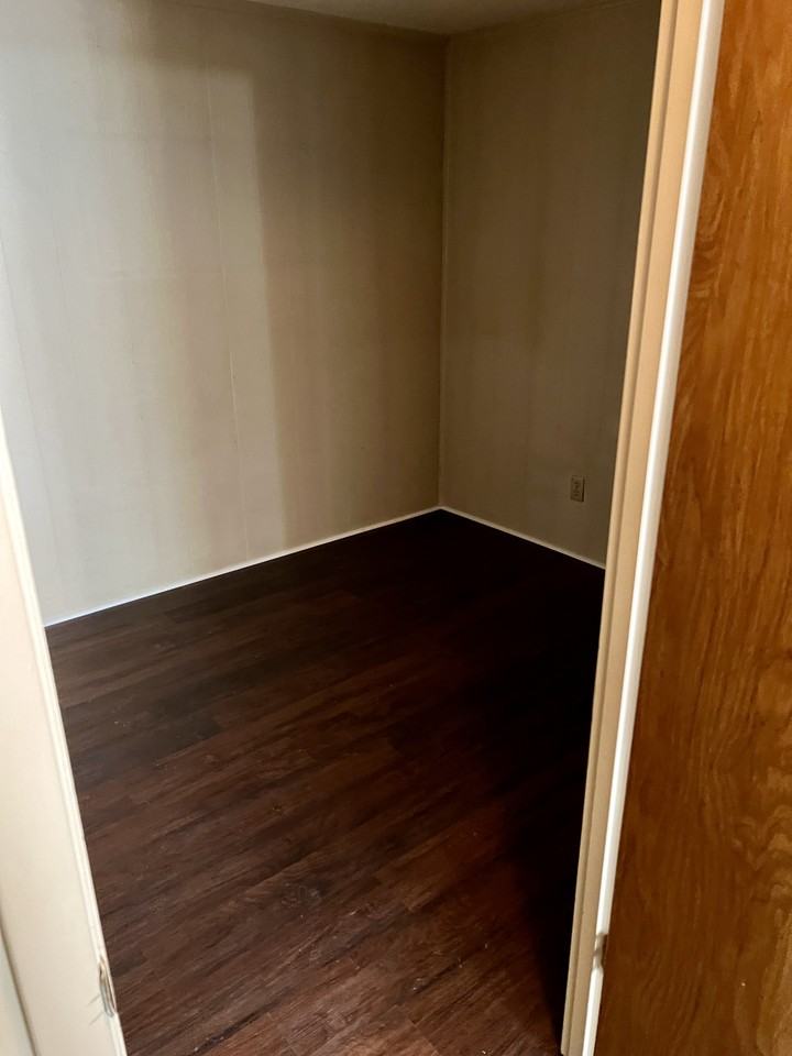 110 Lyon St #102 - Photo 7 of 14