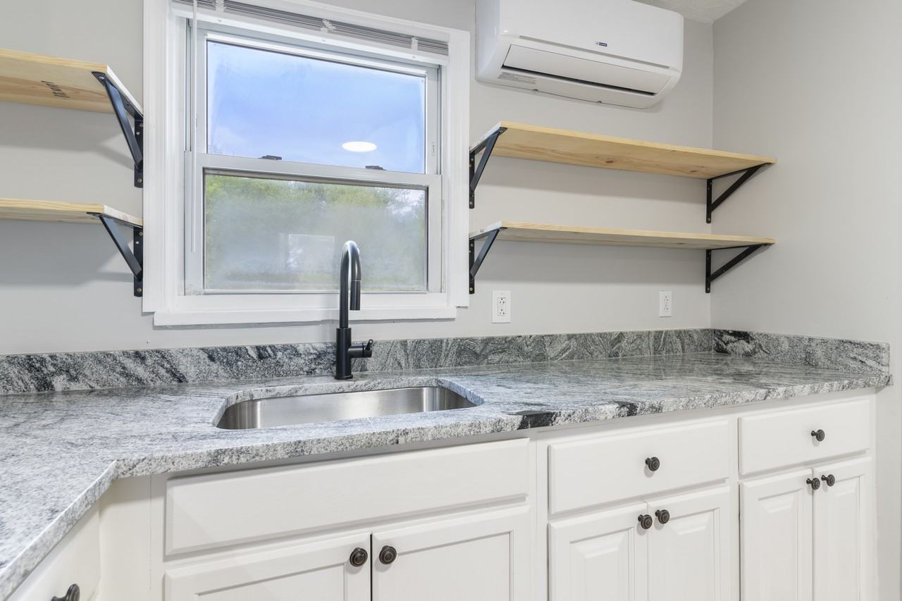 4595 Livingston Rd #1 - Photo 4 of 16