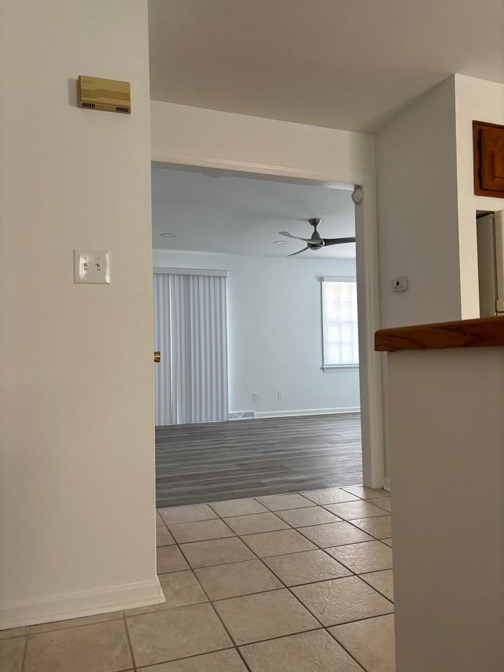 3301 Heritage Dr - Photo 3 of 15