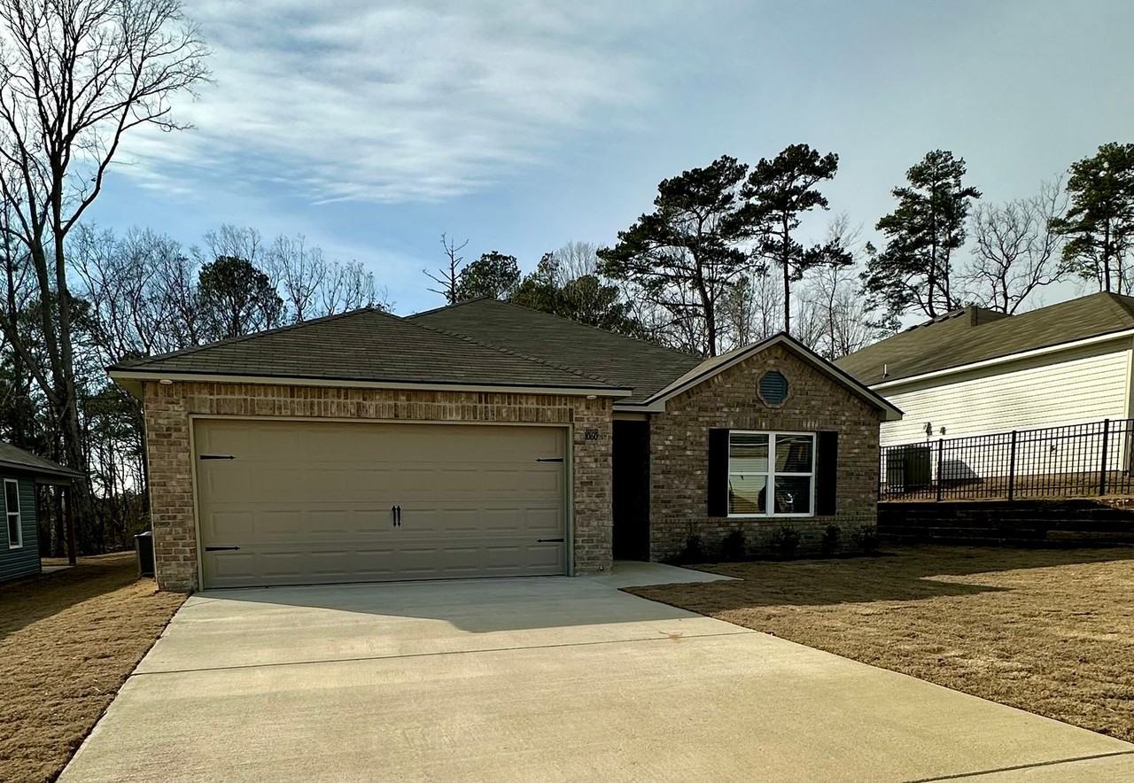 1060 Brookhaven Dr - Photo 6 of 26