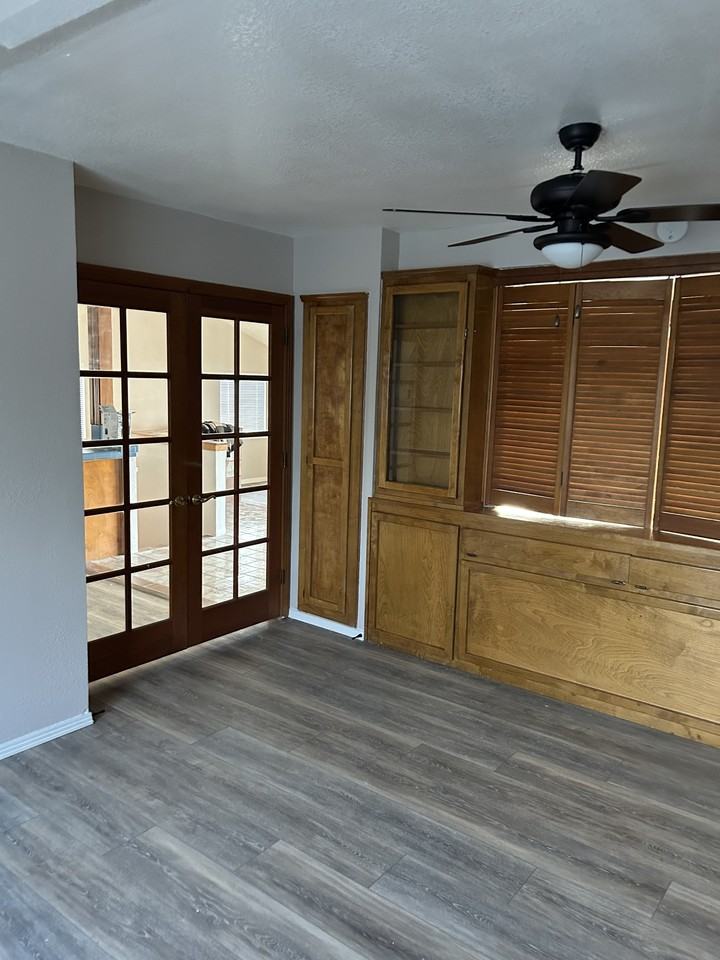 1339 24th St #A - Photo 6 of 10