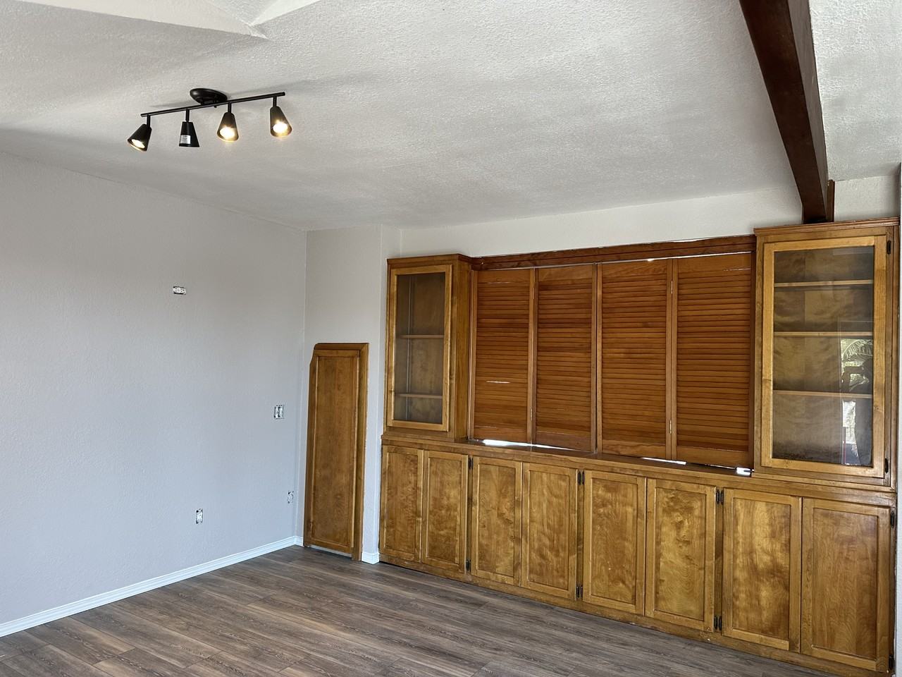 1339 24th St #A - Photo 7 of 10