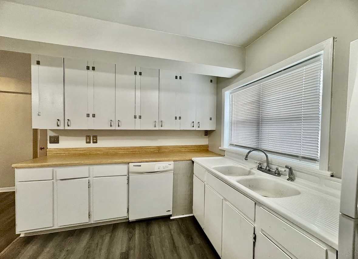 740 Lawn Dr #NA - Photo 2 of 24