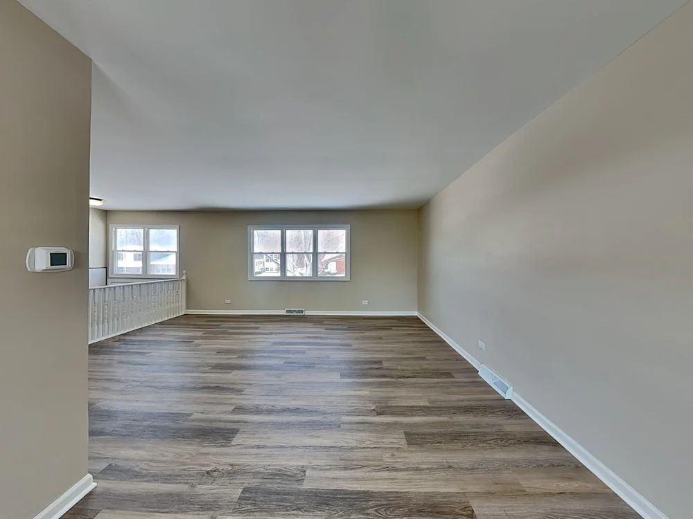 645 N Ashbury Ave #NA - Photo 3 of 11