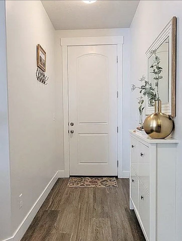 651 N Pinebrook Rd #TH - Photo 2 of 24