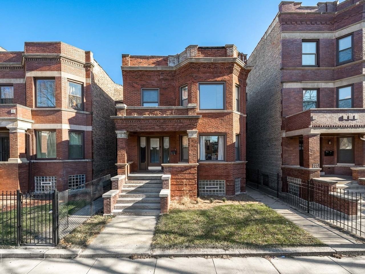 6127 S Saint Lawrence Ave #2 - Photo 2 of 12