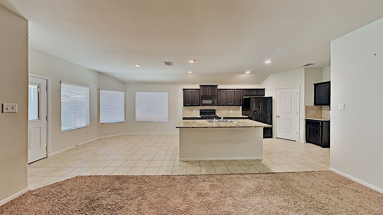 728 Rutherford Dr - Photo 6 of 20