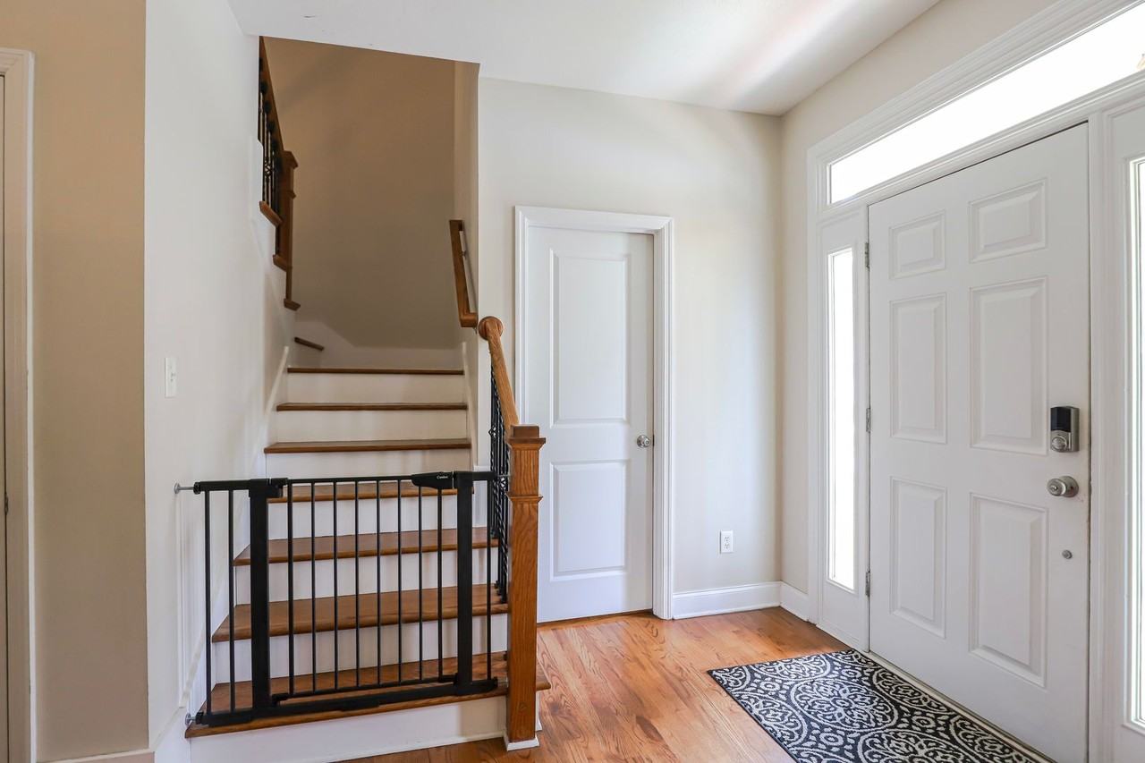 919 Napiers Post Dr - Photo 5 of 32