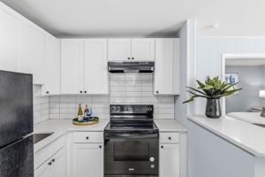 featured image of 4233 Brownsboro Rd