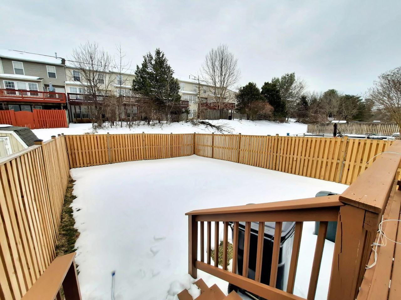 2055 Wisper Woods Way - Photo 4 of 20