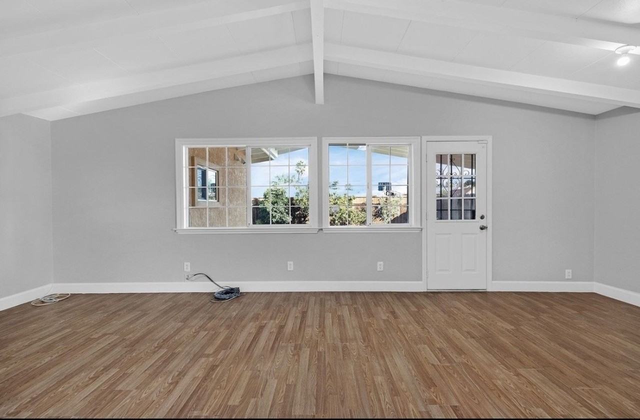 27946 Pompano Ave - Photo 3 of 23