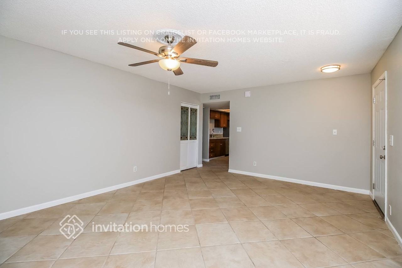 2124 W Del Oro Cir - Photo 3 of 16