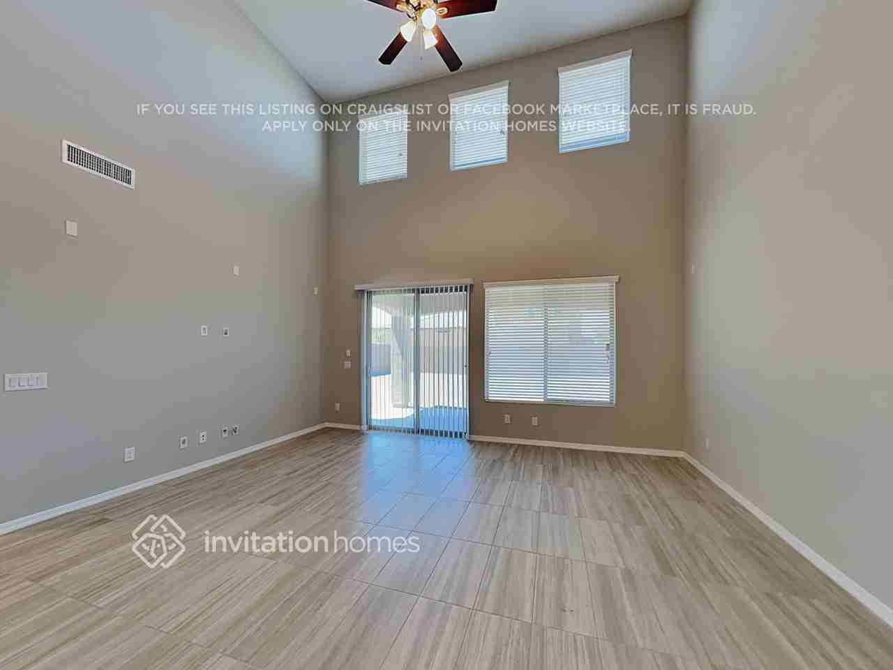 19762 W Annika Dr - Photo 5 of 21