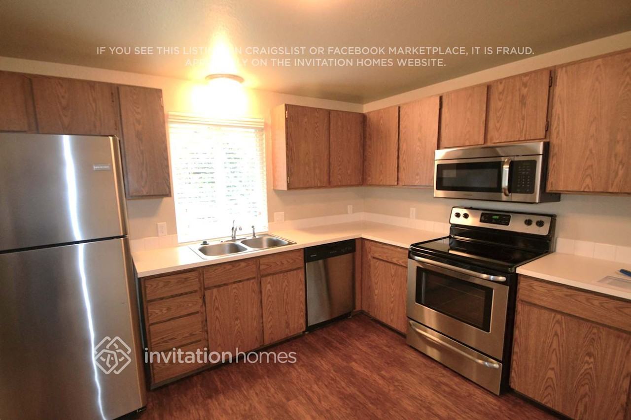 22043 Se 269th Pl - Photo 4 of 11